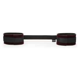 Sex & Mischief 11.5 Inch Enchanted Spreader Bar