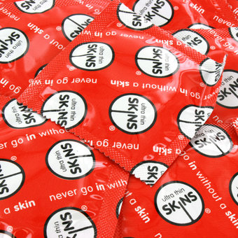 Skins Condoms (100 Pack)