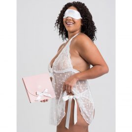 Lovehoney Plus Size White Lace Babydoll Gift Set